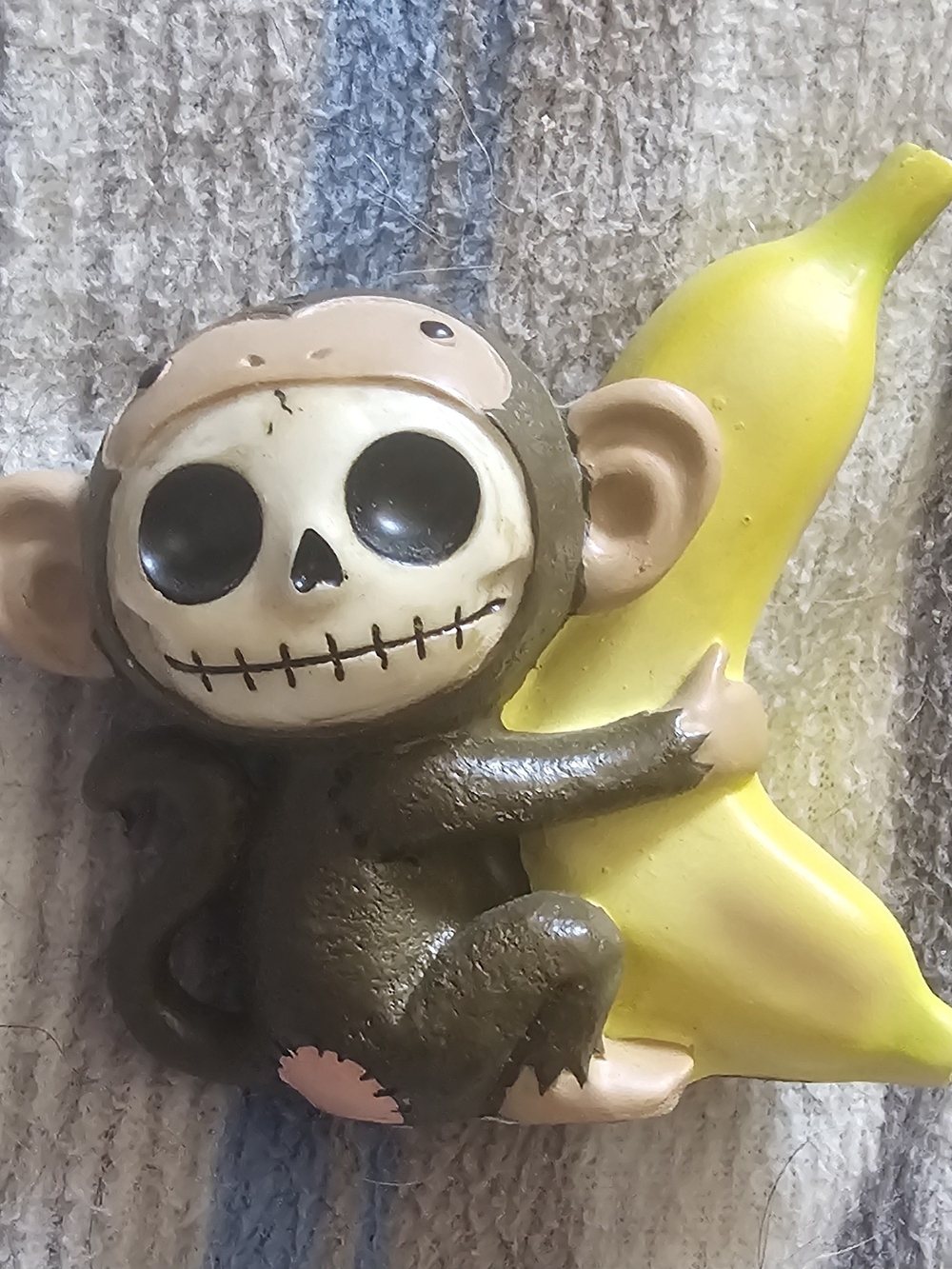 Cute Furry Bones Collector Figure Skull Monkey Holding Banana